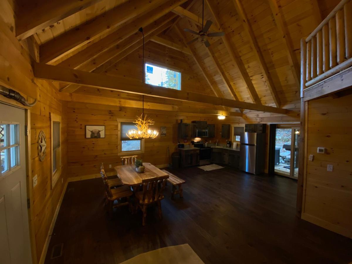 Pine Creek Cabins & Camping Resort South Bloomingville Экстерьер фото