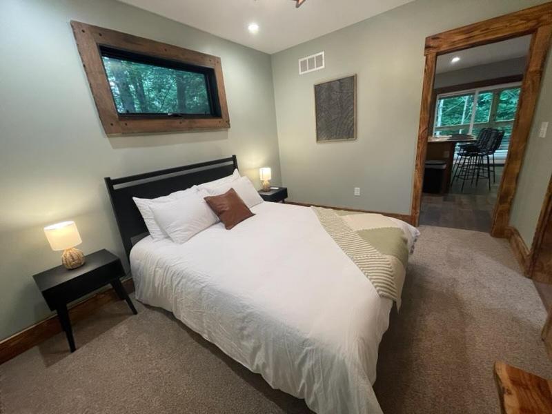 Pine Creek Cabins & Camping Resort South Bloomingville Экстерьер фото